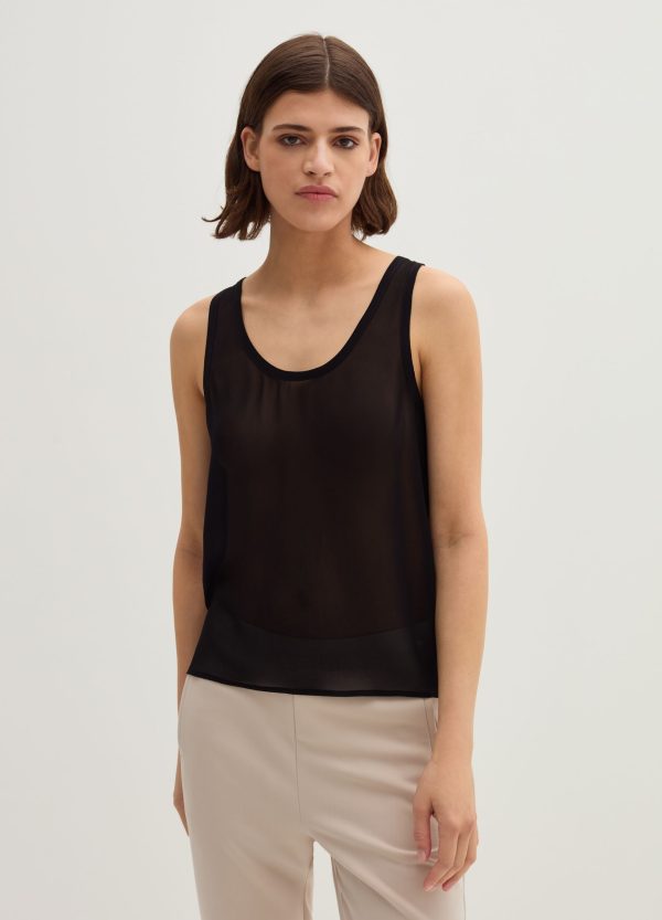 Top in georgette