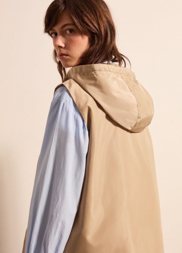 Gilet con cappuccio - Image 4