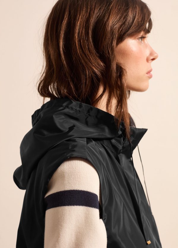 Gilet con cappuccio - Image 2