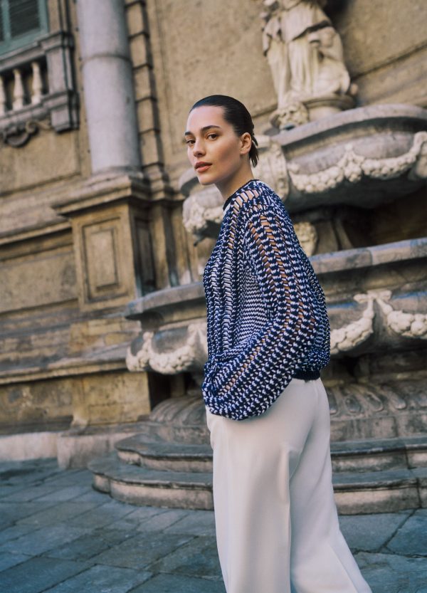 Maglia traforata in cotone