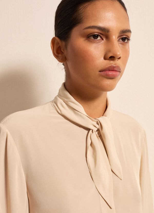 Camicia con foulard - Image 3