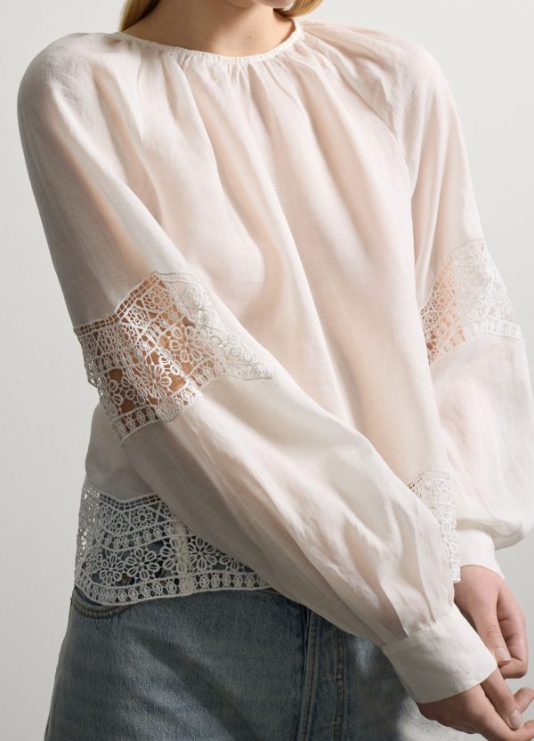 Blusa con dettagli in pizzo traforato - Image 3